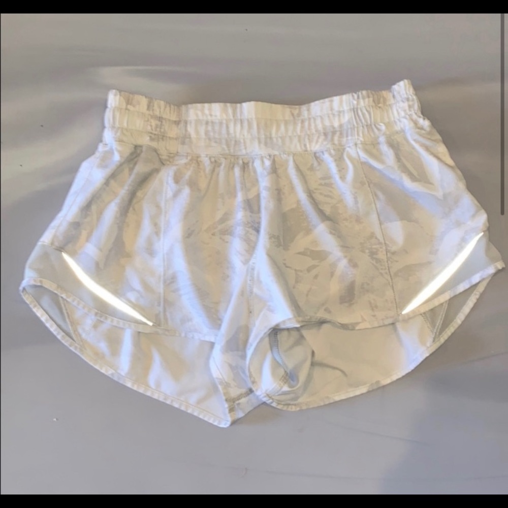 ISO IF ANYONE HAS THESE PLZ LET ME KNOW!!